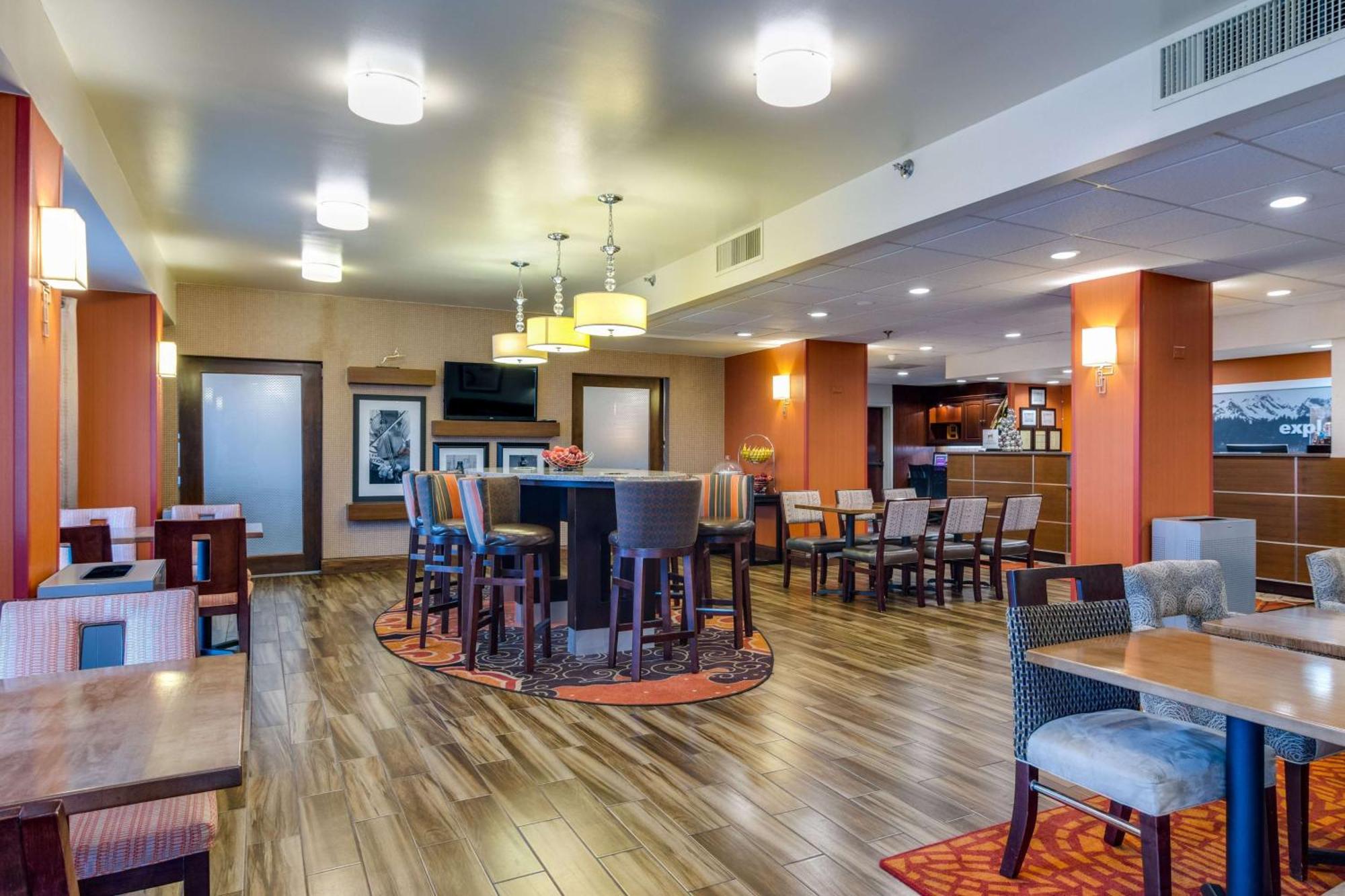 Hampton Inn Johnson City Eksteriør billede
