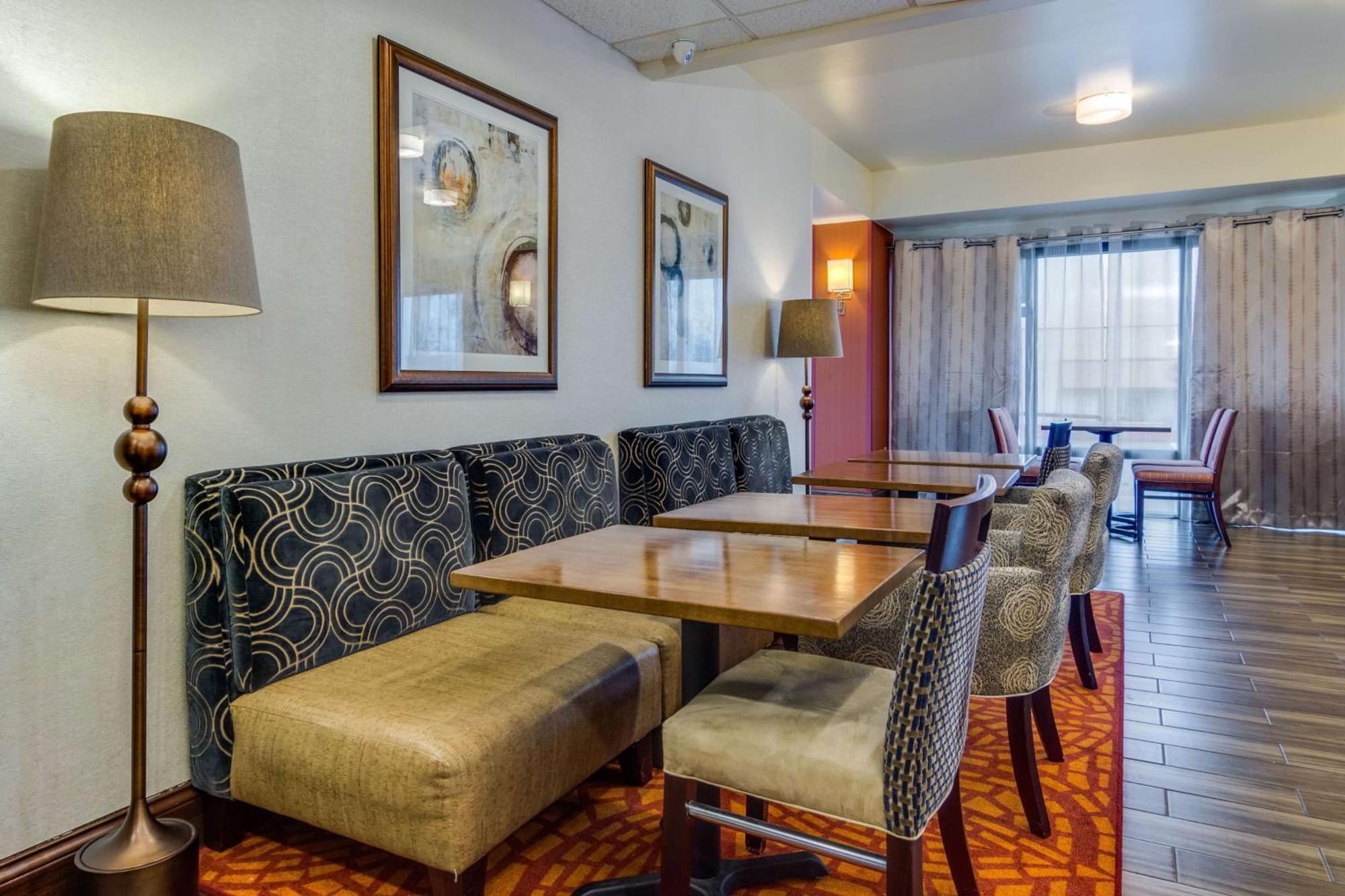 Hampton Inn Johnson City Eksteriør billede